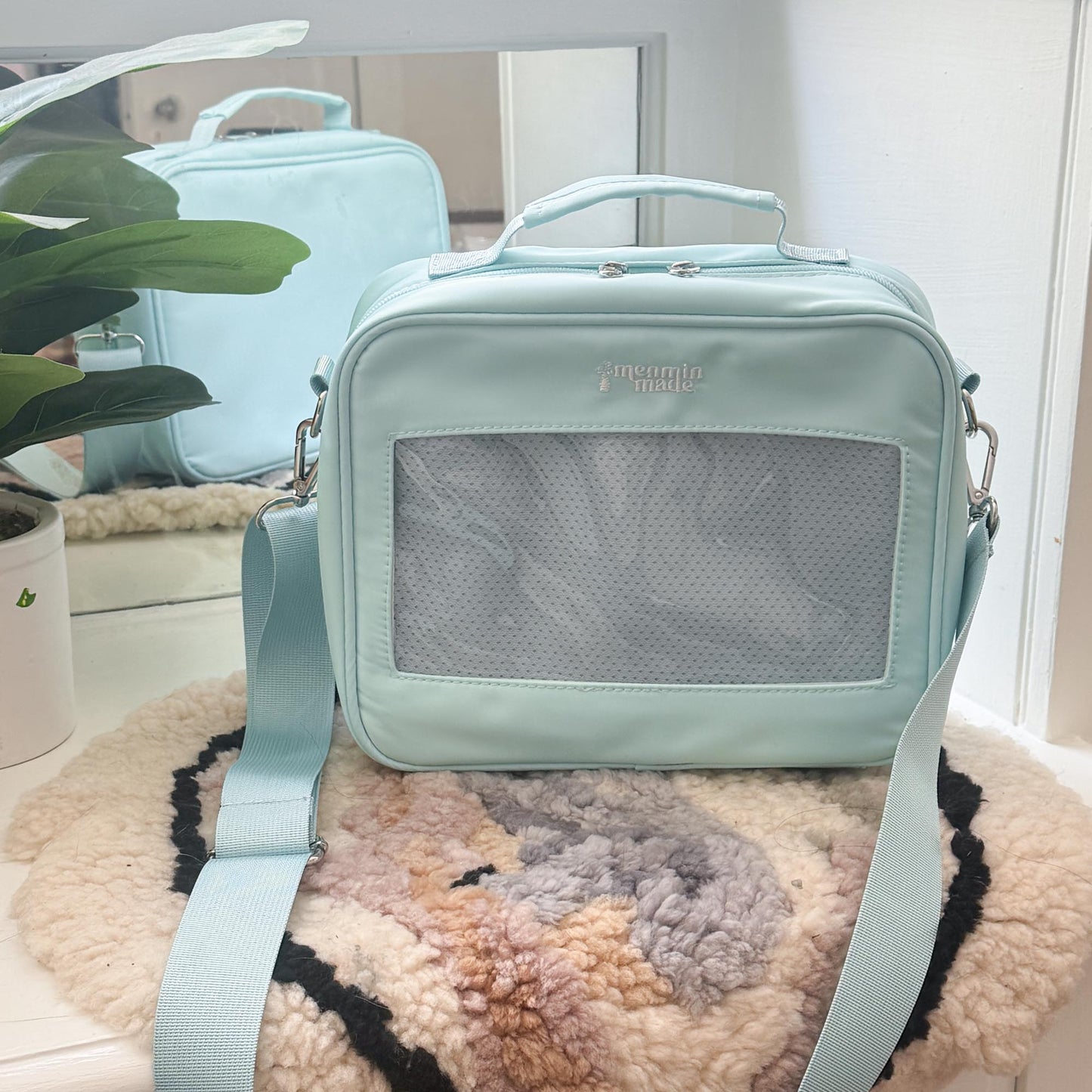 Aqua Ultimate Journal Bag